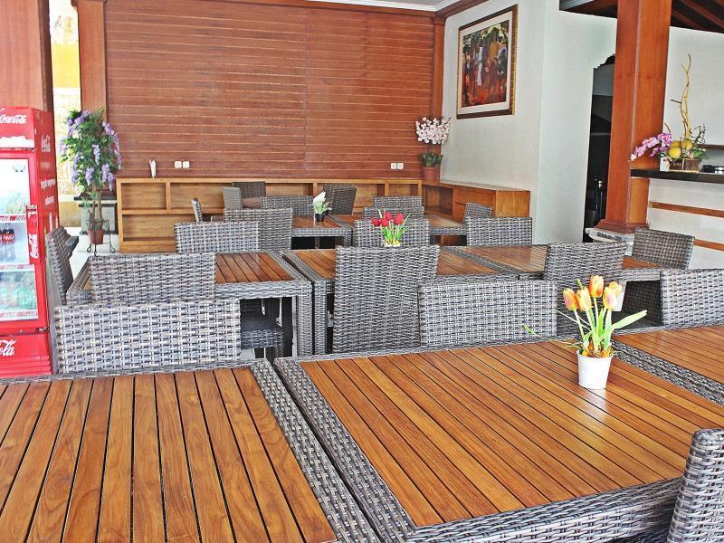 Mirah Hostel Legian Dış mekan fotoğraf