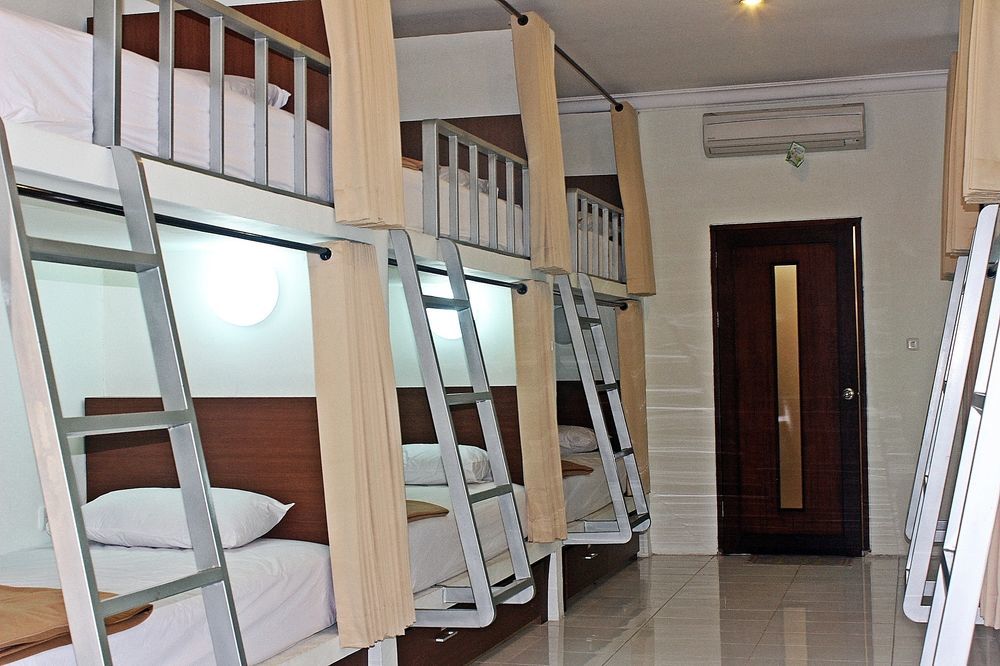 Mirah Hostel Legian Dış mekan fotoğraf