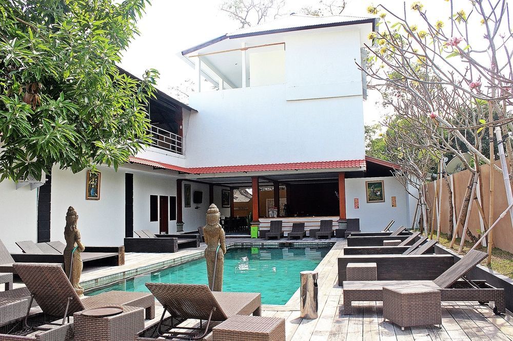 Mirah Hostel Legian Dış mekan fotoğraf